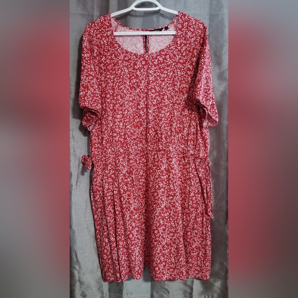 Reitmans Womens Red White Floral Design Viscose Dress Label Reads Size 2X - Picture 2 of 14